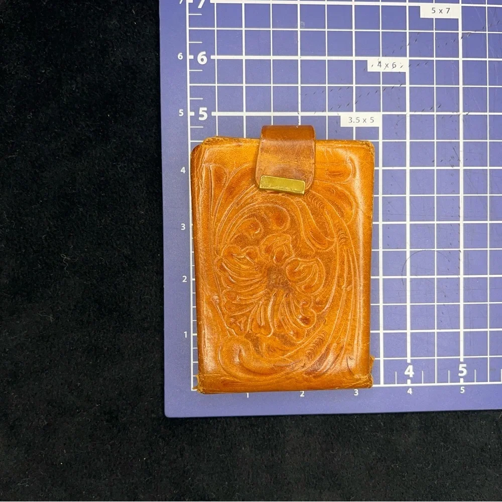 Vintage Justin Tan Brown Leather Wallet Tooled Western Cowboy